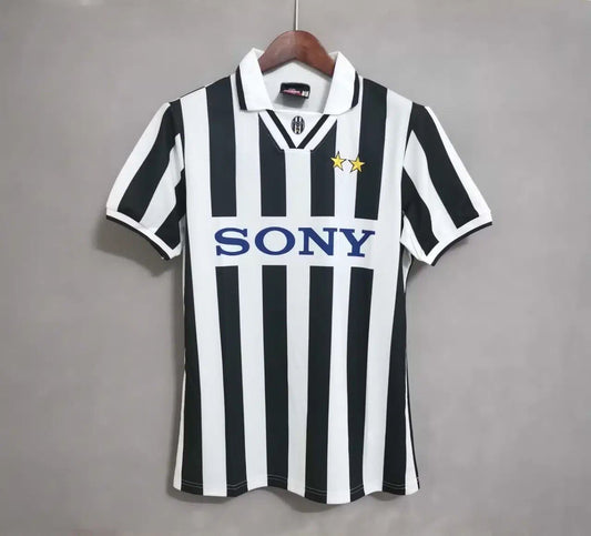 Juventus Domaći (1995/97)