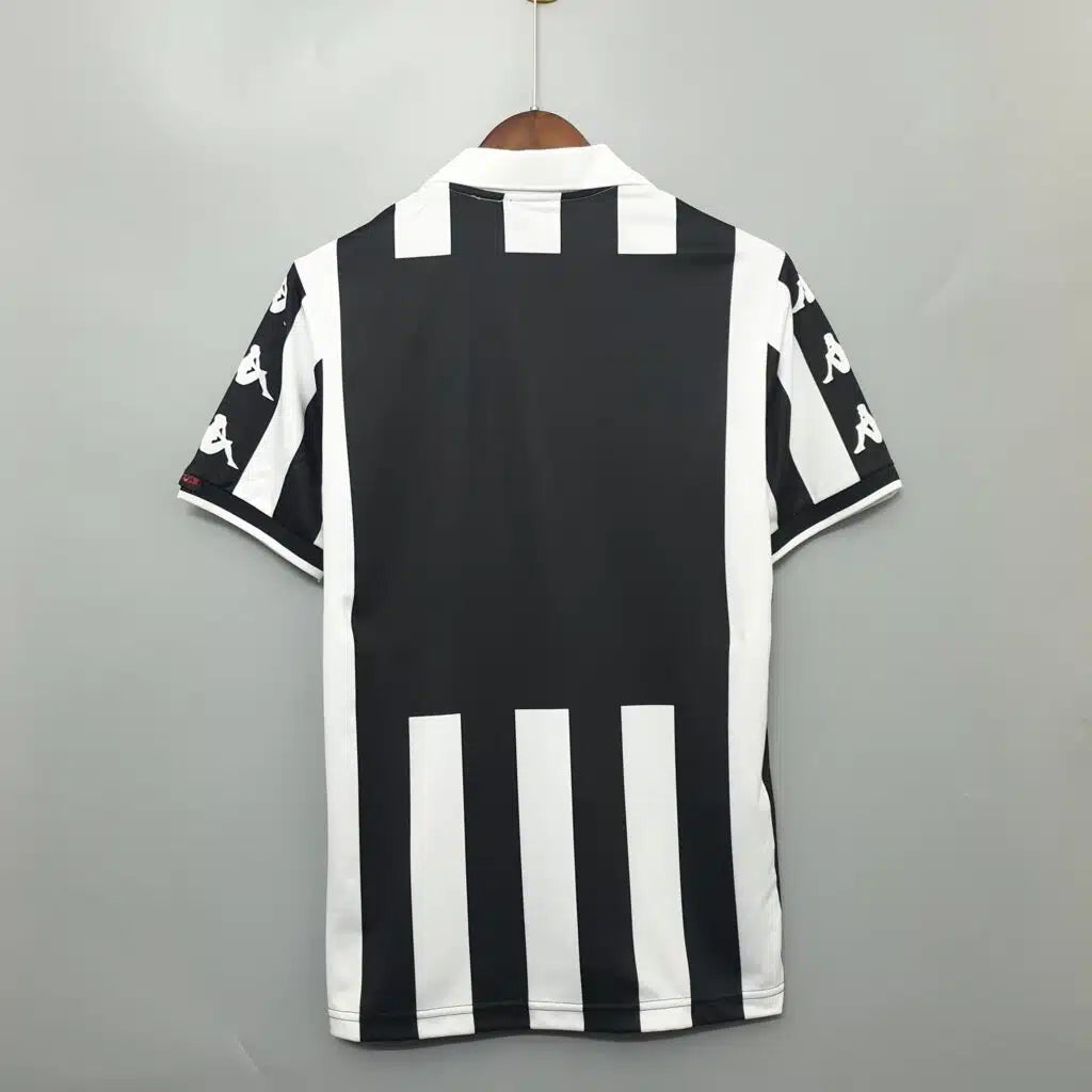 Juventus Domaći (1999/00)