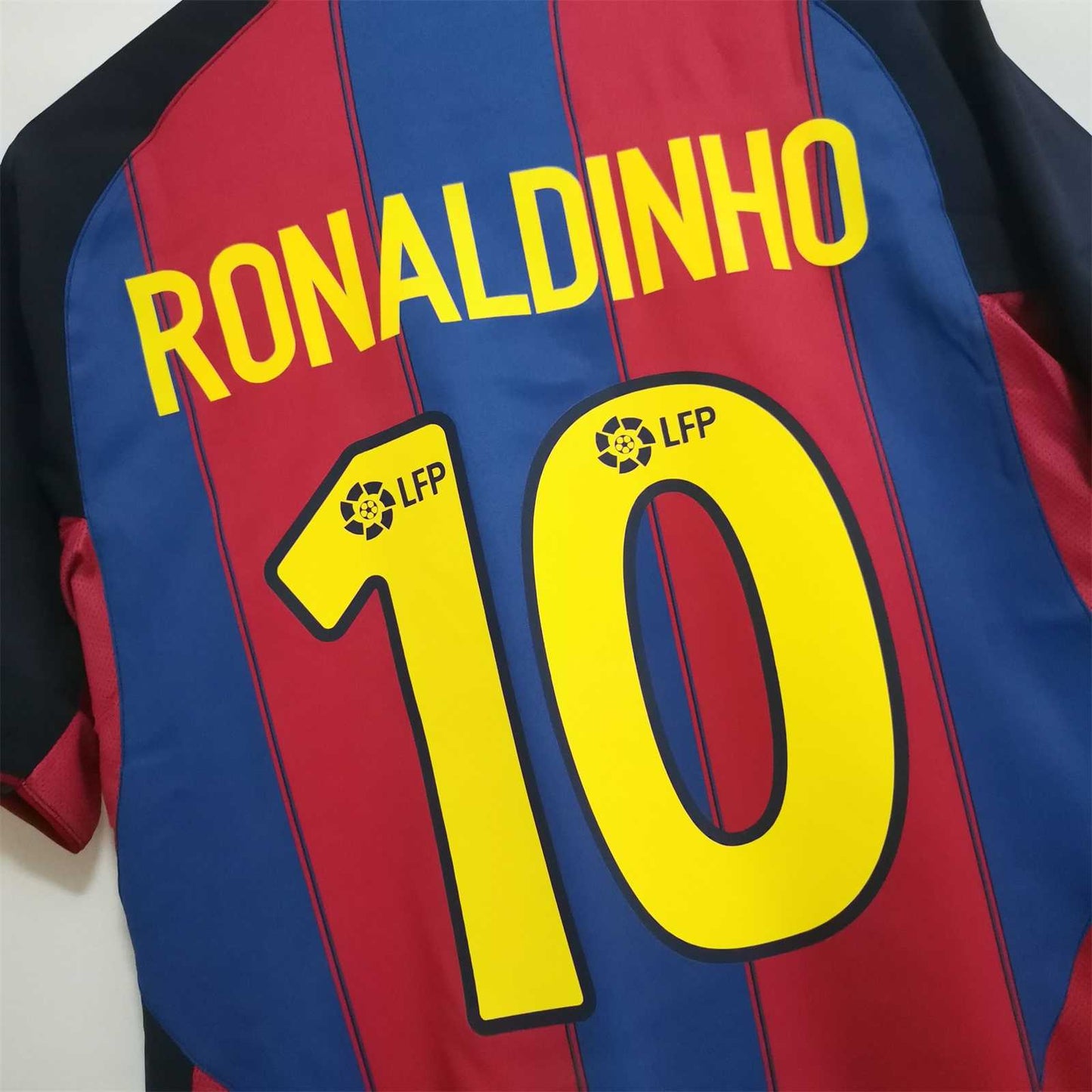 Barcelona Domaći (2003/04)