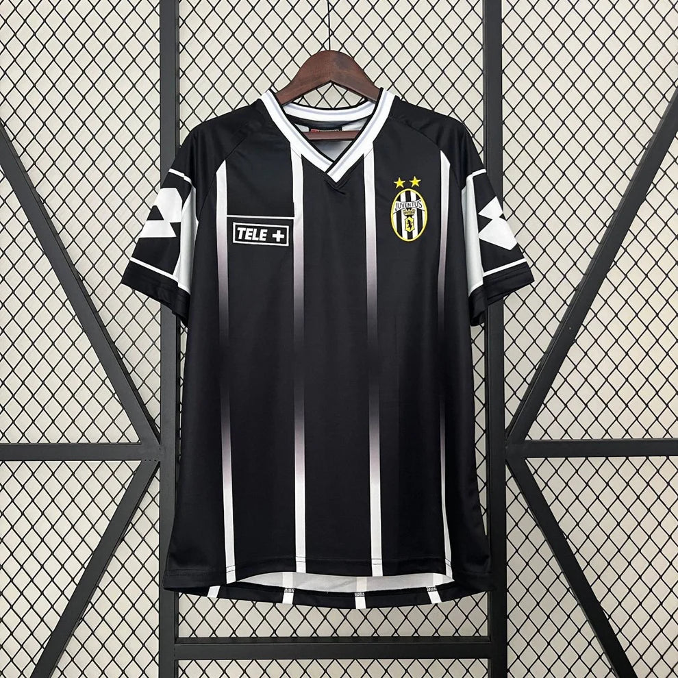 Juventus Gostujući (2000/01)