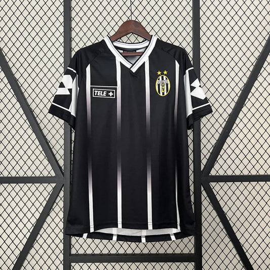 Juventus Gostujući (2000/01)