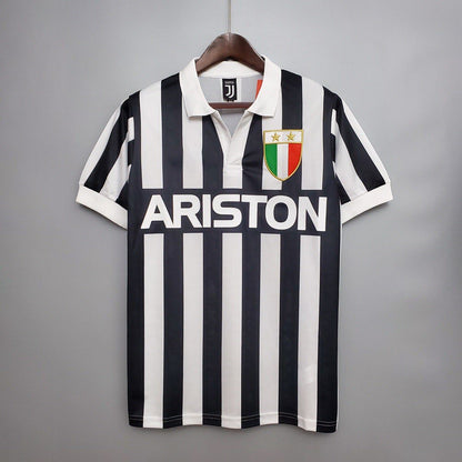 Juventus Domaći (1982/84)